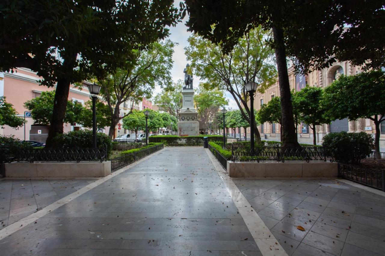 Pikis Center 1 * Sevilla